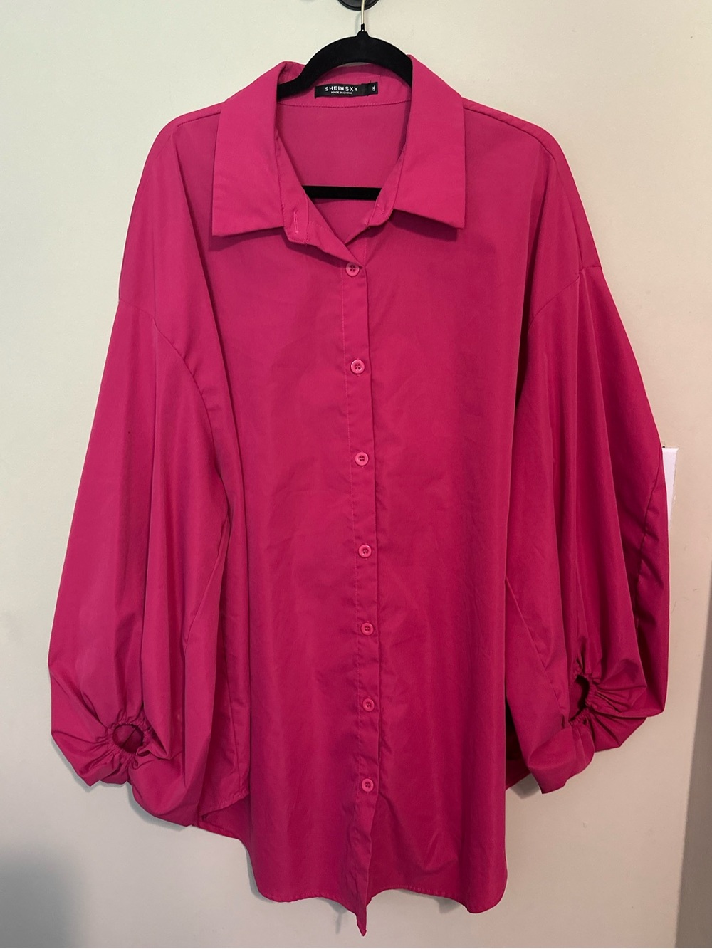 SHEIN Fuchsia Button-Down Balloon Sleeve Shirt